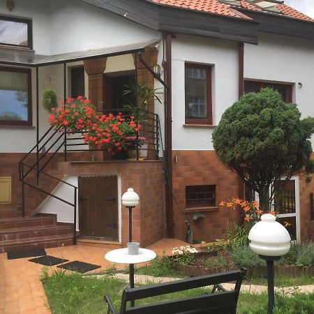 A-Piramida Apartment Wroclaw Bagian luar foto