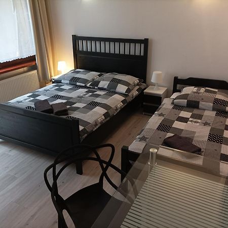 A-Piramida Apartment Wroclaw Bagian luar foto