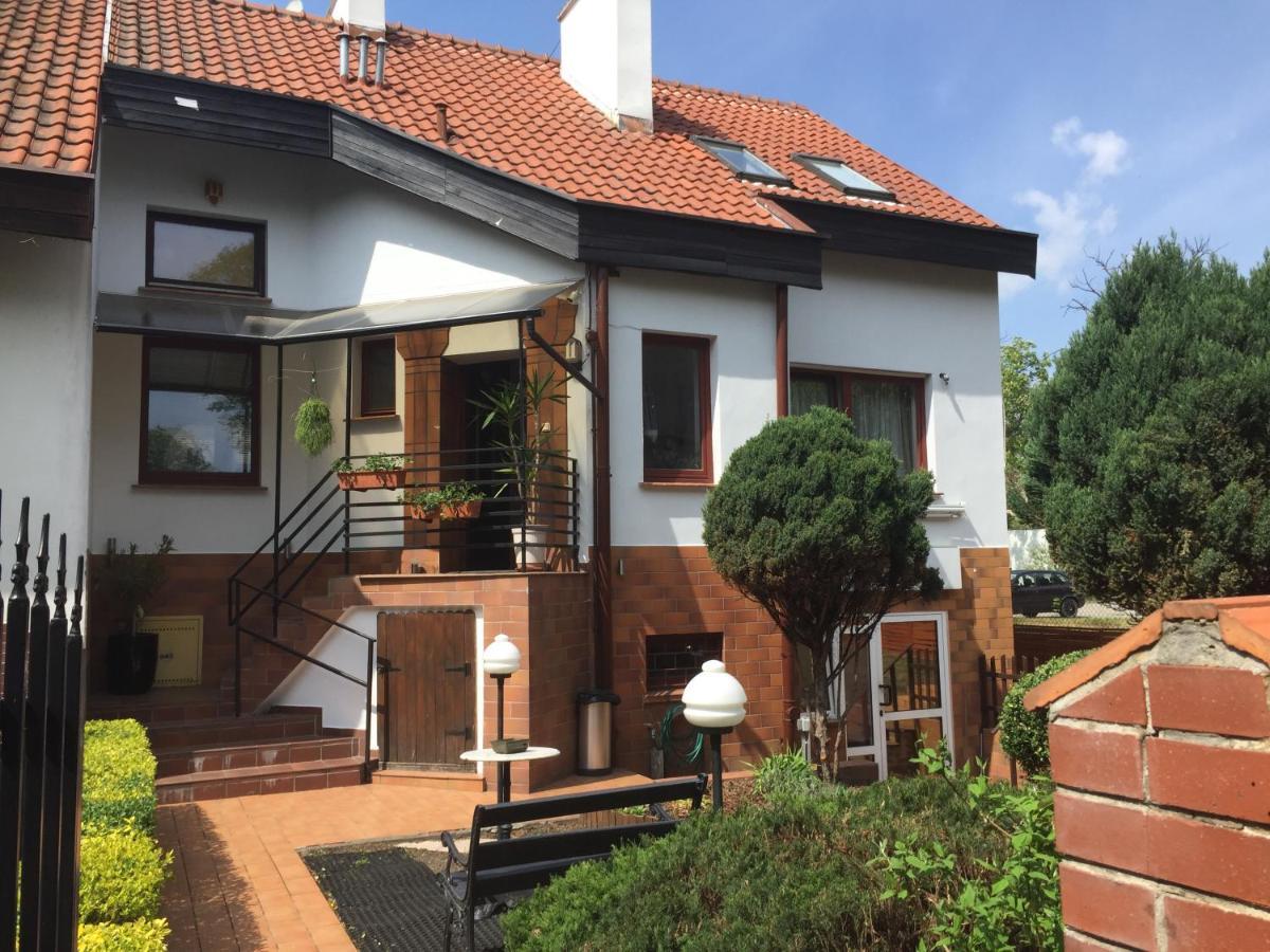 A-Piramida Apartment Wroclaw Bagian luar foto