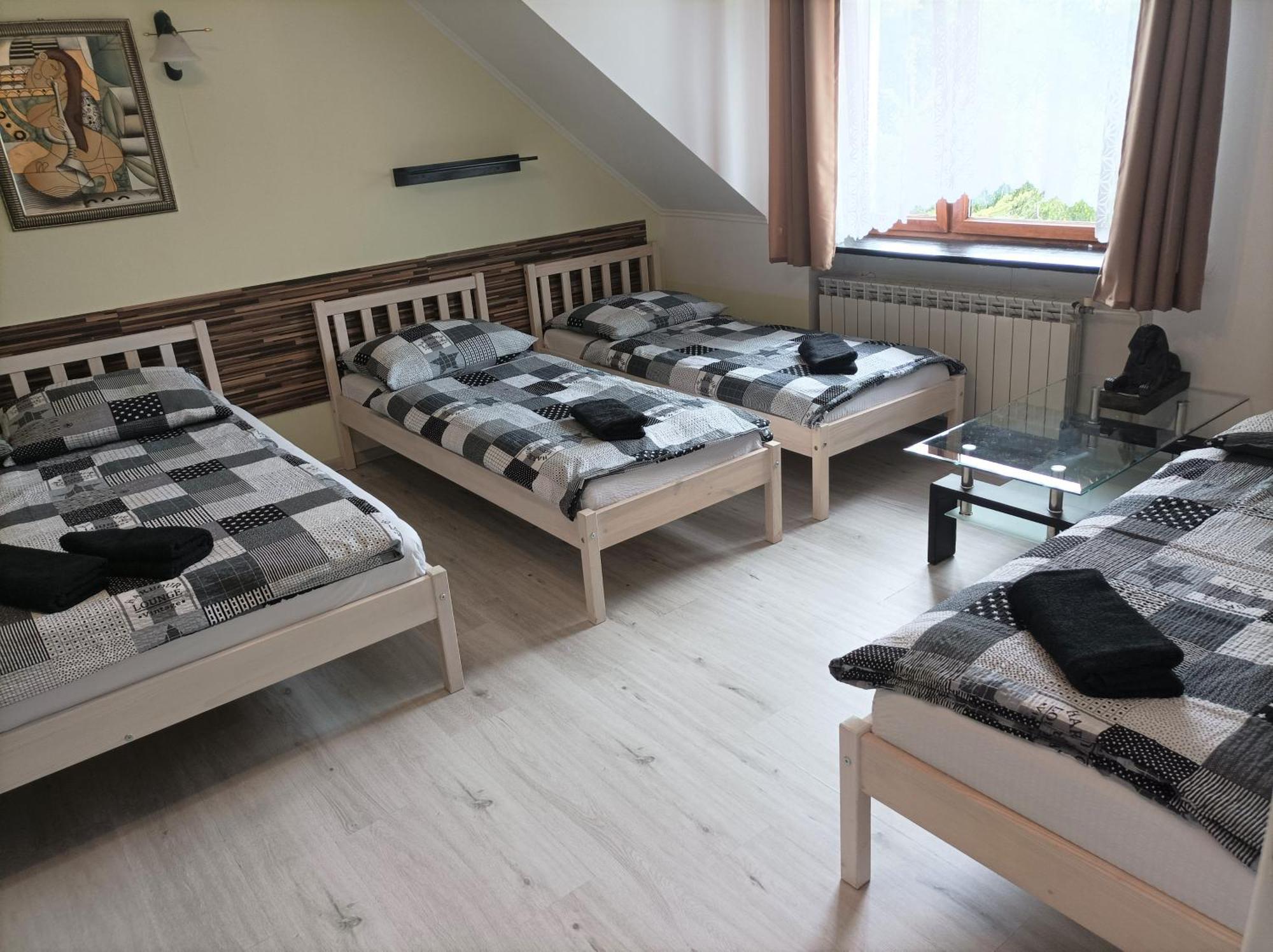 A-Piramida Apartment Wroclaw Bagian luar foto
