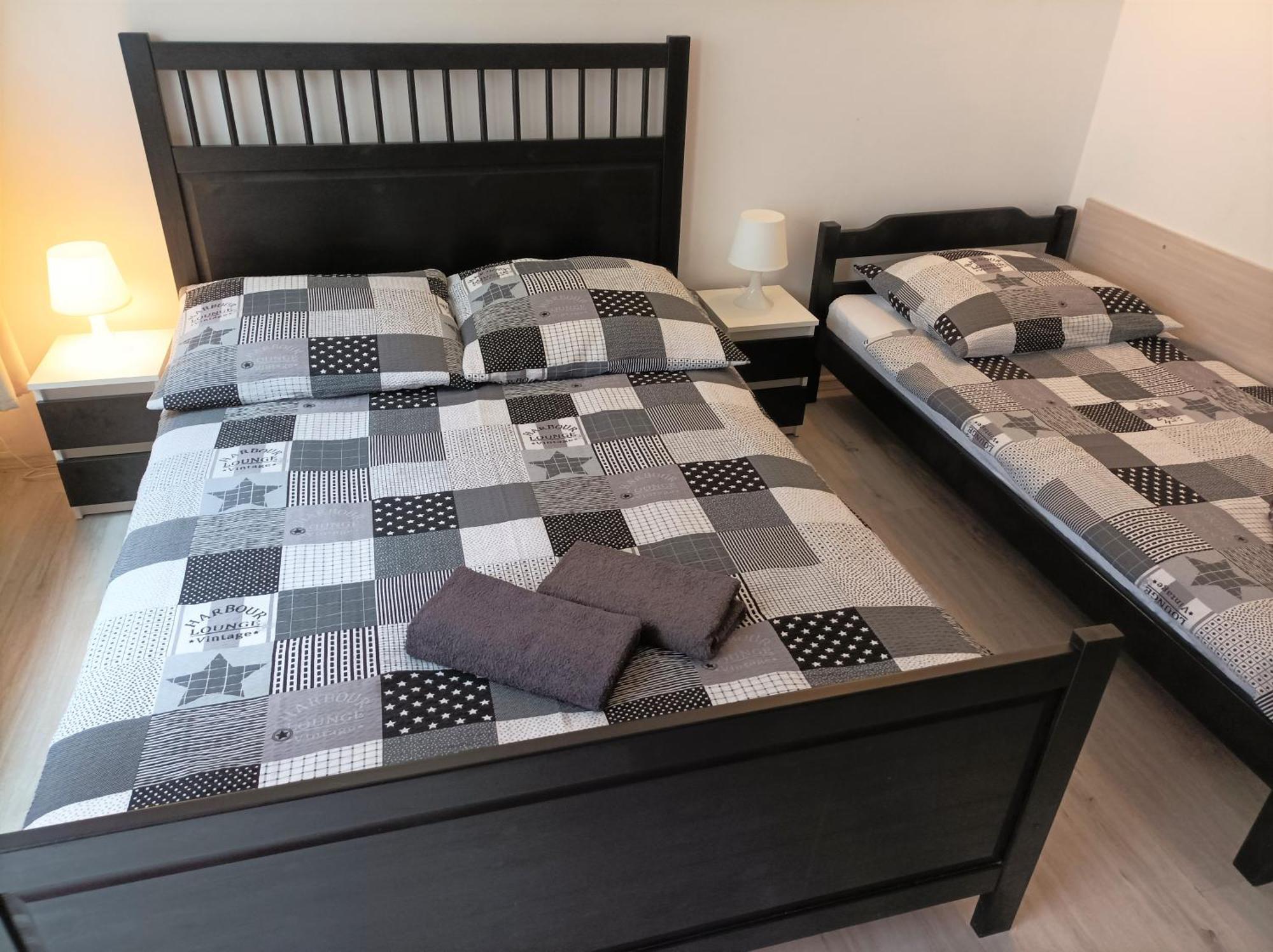 A-Piramida Apartment Wroclaw Bagian luar foto