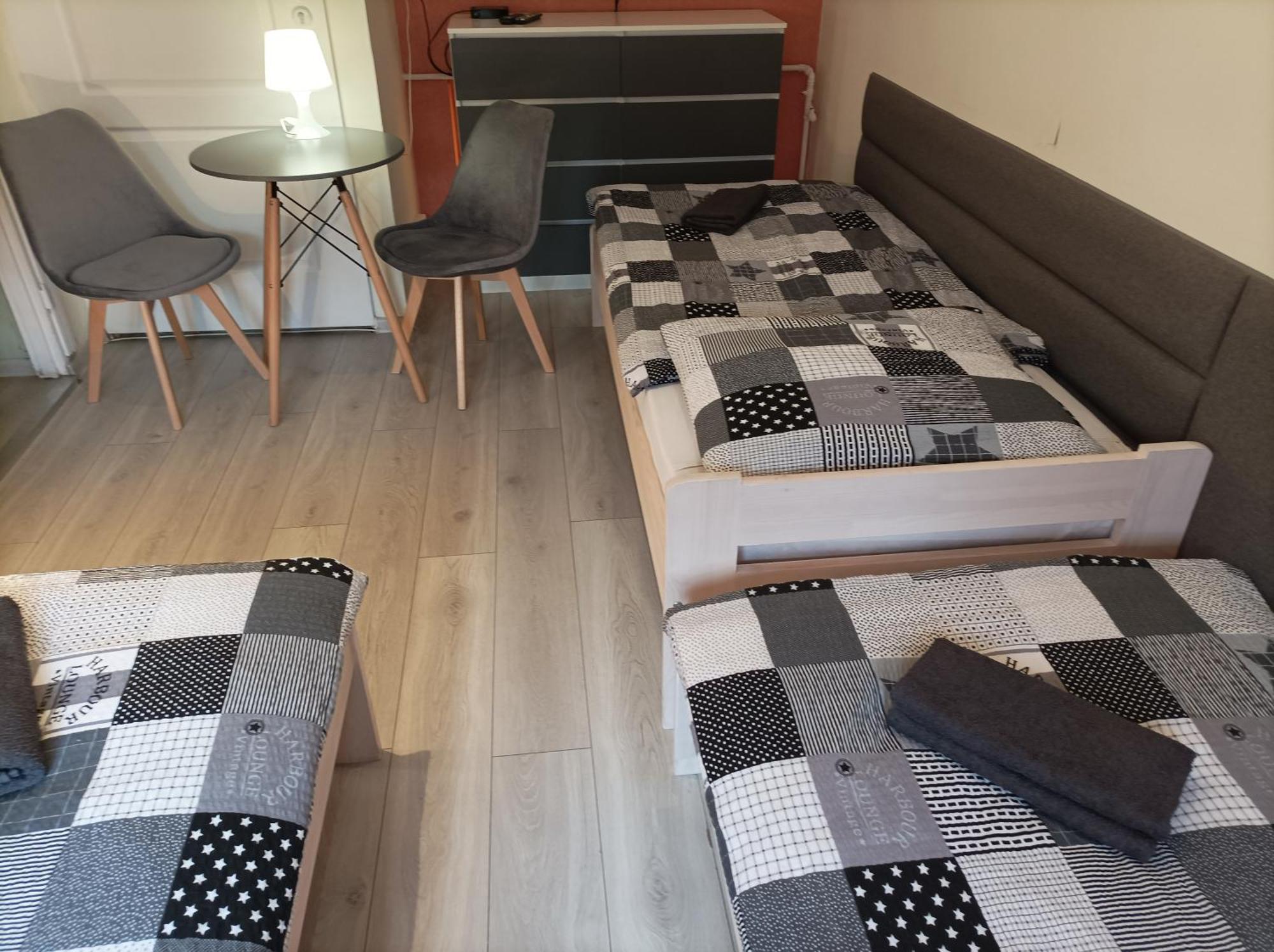 A-Piramida Apartment Wroclaw Bagian luar foto